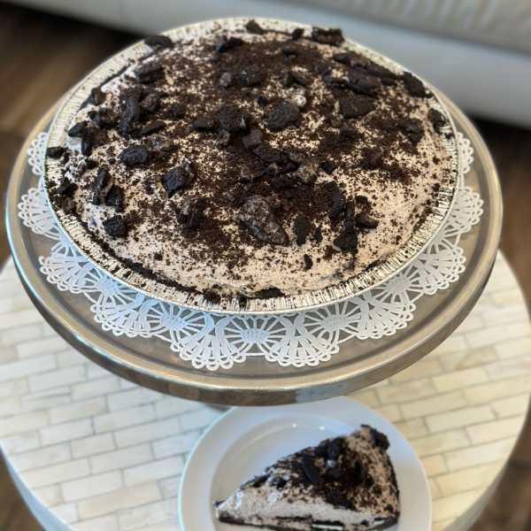 Whole Cookies and Cream Pie